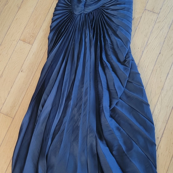 House of harlow dress - Picture 4 of 4